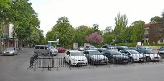 Спират движението около църквите в Шумен за Великден