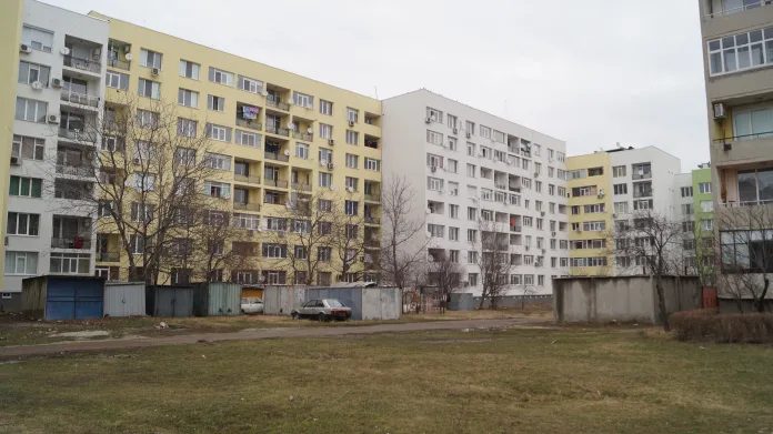 KVARTAL 8