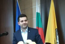 Гласуваха възнагражденията на кметовете и общинските съветници в община Нови пазар