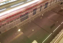 Магазините се опразниха като на война