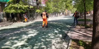 Шумен се разделя с цветния си център, покриват пешеходната зона с черен асфалт