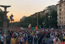 В 45-минутен монолог Борисов се представи за жертва на сценарий и обвини президента и Христо Иванов