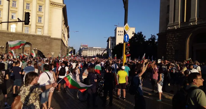 протест