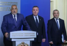 Управляващата коалиция: Правителството няма да подаде оставка!