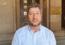 Христо Иванов пред „Политико“: Брюксел и Берлин се продадоха твърде евтино, за да си осигурят лоялността на Борисов