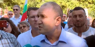 Президентът Радев от Шипка: Мафията се опитва да вкара България в глух коловоз