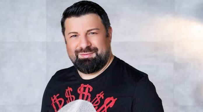 Тони Стораро, сн. Фейсбук