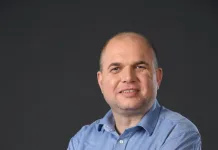Демократична България иска да се закрие Държавната петролна компания, която не работи, но има директори и персонал