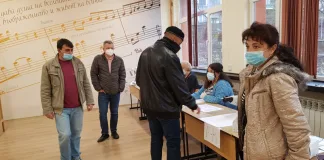 Висока активност в Шумен, хората масово гласуват машинно