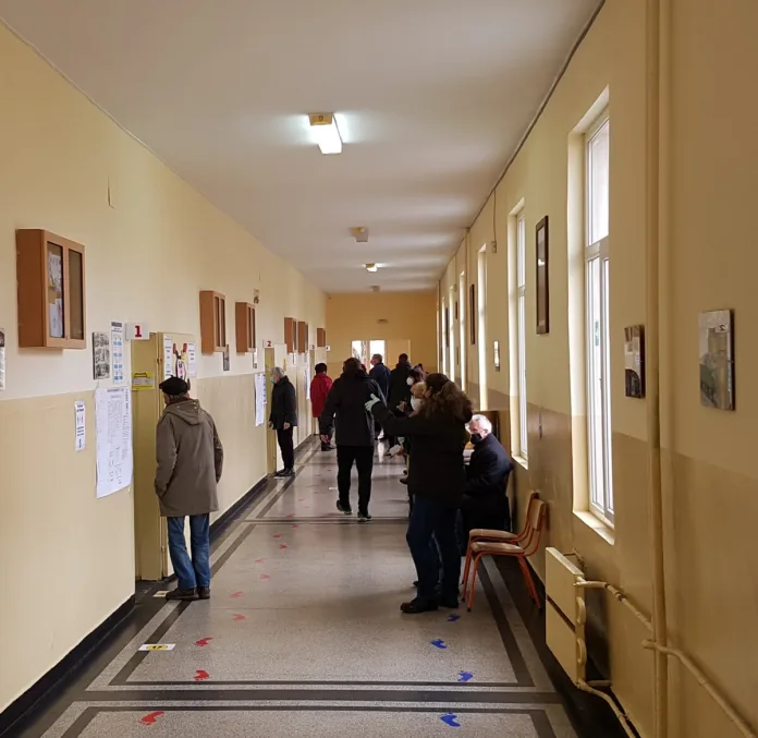 избори