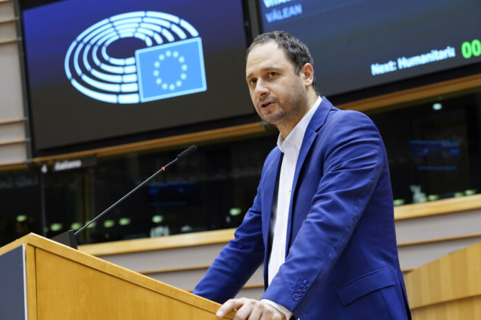 EP-109422B_Plenary