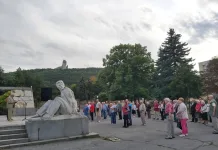 Членове и симпатизанти на БСП отбелязаха 9 септември в Шумен