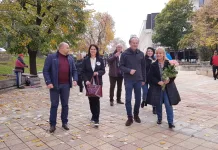 „Няма пилот в самолета“. Лозан Панов призовава опонентите си на дебат заради здравната и енергийната криза