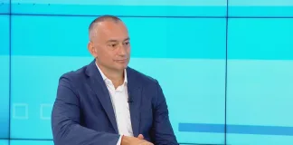 Николай Младенов е вторият български политик в Досиетата „Пандора”