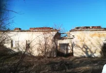 Хроники на здравеопазването: Ограбиха дивизионната болница! Позор за историческата ни памет!