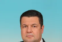 Заместник-областният на Шумен е освободен от поста, включва се в изборите