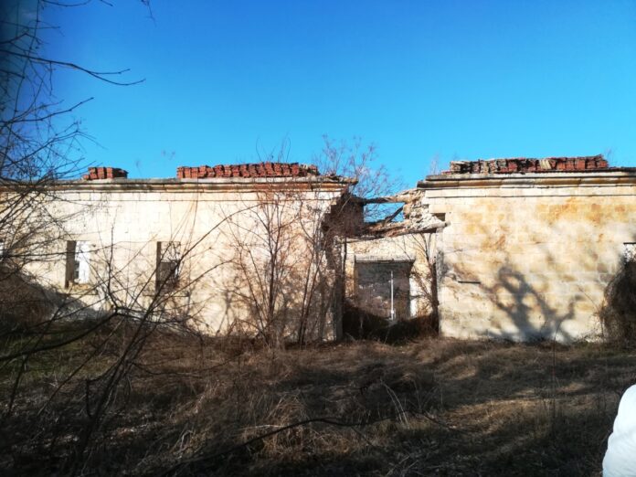 Военна болница