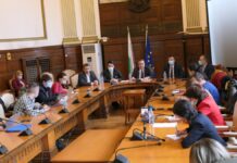 Министър Иванов: ГЕРБ саботира сделката за изкупуване на зърно за държавния резерв