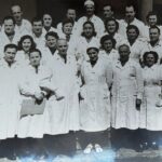 4.-Педиатрите-на-детското-отделение-през-1980-г.-Първата-в-дясно-на-втория-ред-е-д-р-Янка-Младенова.