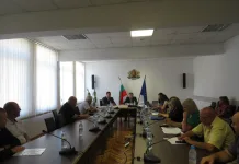 ПП и ГЕРБ спорят за председателското място на избирателната комисия в Шумен