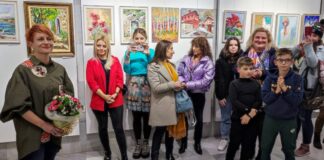 „Цветните момичета“ на школа „Чифлигарови“ ни върнаха лятото в картини