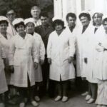 Лекари-и-медицински-сестри-на-Военната-болница-преди-закриването-й-през-2000-г.