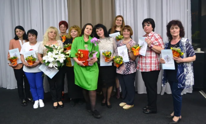 Наградените медицински сестри и акушерки