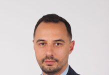 Орязаха заплатите на директорските бордове и парите за представителни разходи