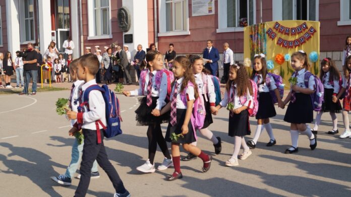 първолаци Търговище