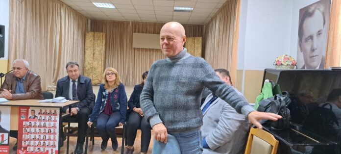 д-р В Петров
