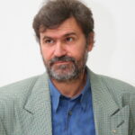 Румен Михайлов