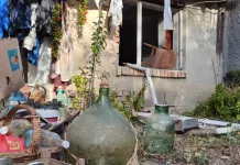 Обвиненият в убийството на баща си край Нови пазар остава в ареста