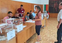 Никола Козлево с най-висока активност към 11 ч., най-слабо гласуват във Венец