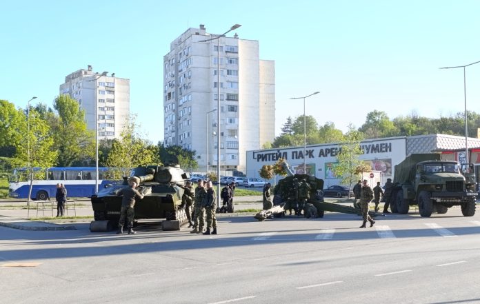 военна техника