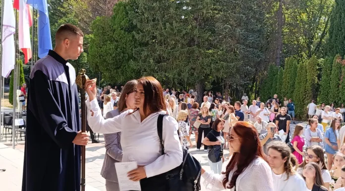 ШУ - първокурсници