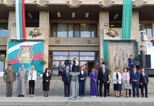 Десети ден кметът мълчи какъв „Ключ на Шумен“ е връчил на президента