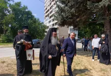 Започна изграждането на нов православен храм в квартал „Добруджа“