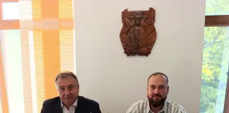 Община Шумен подписа договор за 38 млн. лв. за реконструкция на стадион „Панайот Волов