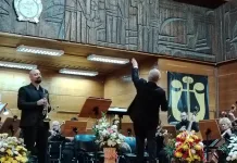 Симфониета-Шумен откри новия си творчески сезон в мизерната концертна зала