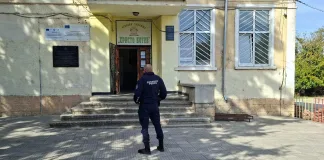 Полицията проверява училищен ремонт в козлевското село Църквица